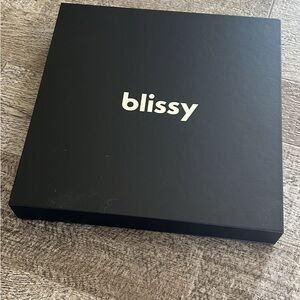 Bliss Cream Silk Sleep Set